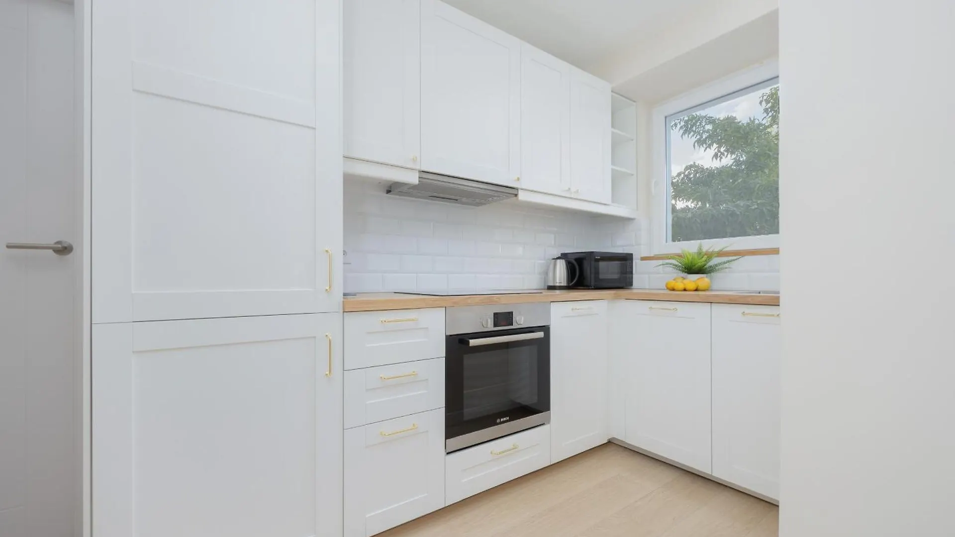 Przytulny Apartament Z Balkonem I Klimatyzacja By Noclegi Renters Warsaw 0*,  Poland